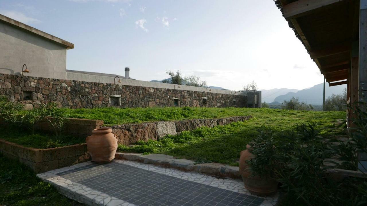 Naramanue Villa ดอร์กาลี ภายนอก รูปภาพ